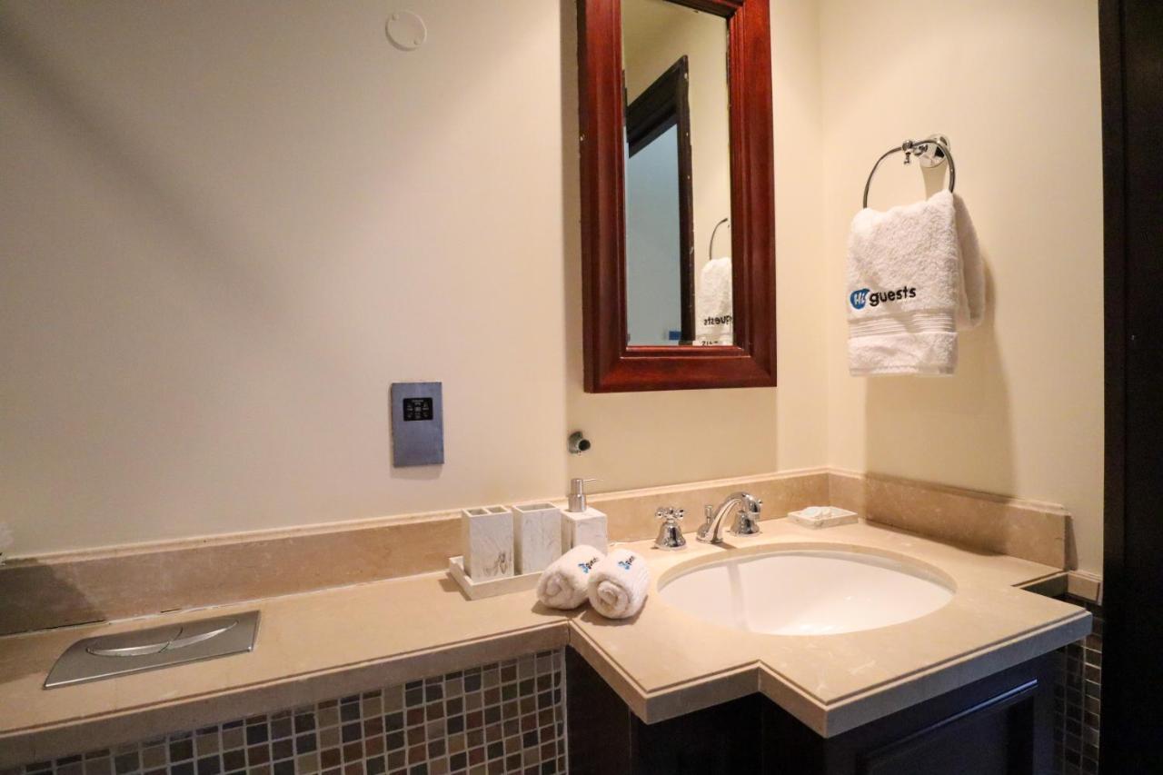 Higuests - Charming Apt With Private Balcony Near Dubai Mall Exterior photo